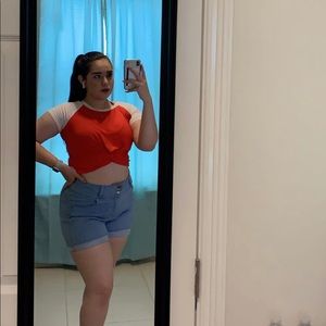 Meet your Posher, Keyla lizeth